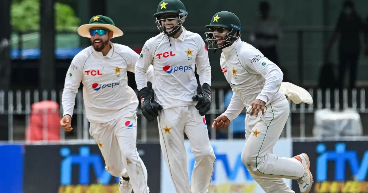 इंग्लैंड दौरे से रिजवान और इमाम को वापस भेज सकता है पाकिस्तान, PCB की घोषणा का इंतजार