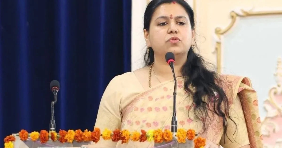 पूर्व IAS दिव्या मित्तल 29 सितंबर को बताएंगी अगला कदम, सोशल मीडिया पोस्ट से दिए संकेत