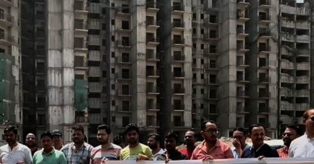 घर खरीदने से पहले सिर्फ लोकेशन नहीं, इन 5 जरूरी बातों की भी करें जांच