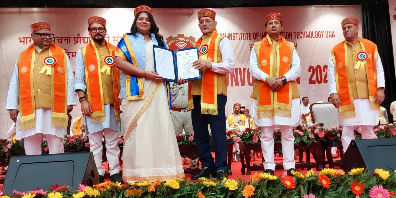 हिमाचल की चुनौतियों के तकनीकी समाधान खोजें युवा: राज्यपाल कविंद्र गुप्ता