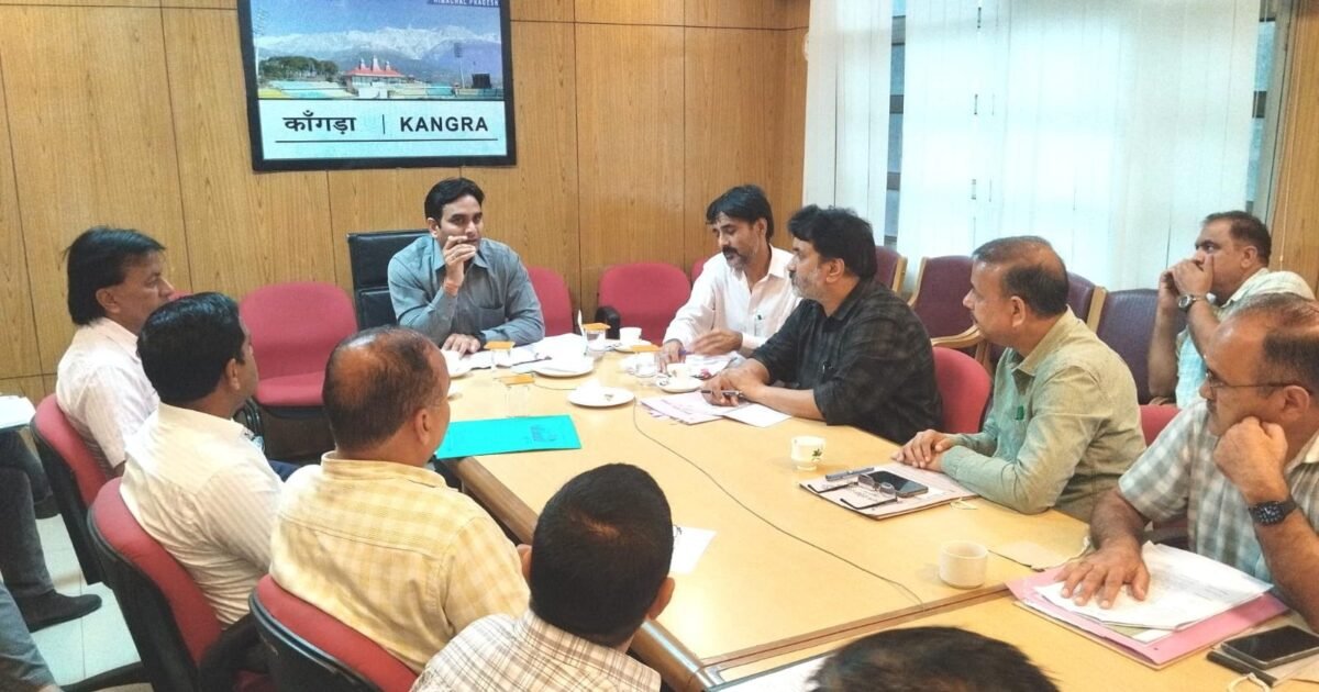 कांगड़ा में छह मॉडल डे बोर्डिंग स्कूलों का निर्माण जारी, पांच स्कूलों के उन्नयन को मंजूरी